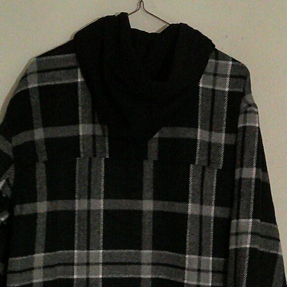 From Trend:Notes-Urban Daizy Black Buffalo Plaid Hooded Oversized Jacket Small - Picture 5 of 10